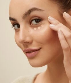 NIVEA 4005900853578 Oogconcealermake-up 4 Ml -Cosmetica Korting Winkel 1027x1200