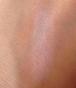 Makeup Revolution - The One Blush Stick - Dream -Cosmetica Korting Winkel 1042x1200 2