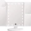 UNIQ Trifold Make Up Spiegel Met LED Verlichting En 2 Vergrootspiegels - Staande Spiegel - 21 LED-lampjes - Op Batterijen En USB (kabel Incl) - Wit -Cosmetica Korting Winkel 1200x1061 1