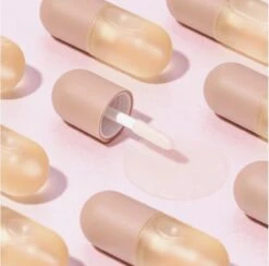 Natuurlijke Lip Plumper| Gember Extract & Vitamine E - Vollere Lippen - Lip Care - Lip Filler - Full Lips - Volume Van Je Lippen- Herstellende Lippen- Lipgloss Intense- Lip Maximizer - Mint Extract & Vitamine E- Selfcare - Extreme Lipgloss -Cosmetica Korting Winkel 1200x1183 3