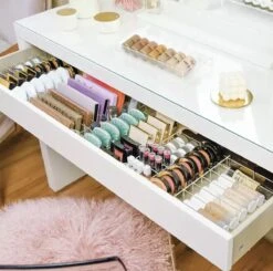 Jumanah® Collections "Sorted" MALM - Toilettafel -Volledige Lade - Make Up Organizer - Ladeverdeler - Lade Organizer - Transparant - Acryl - Kunststof 12 Jumanah® Collections "Sorted" MALM - Toilettafel -Volledige Lade - Make Up Organizer - Ladeverdeler - Lade Organizer - Transparant - Acryl - Kunststof -Cosmetica Korting Winkel 1200x1188 15