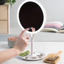 Navaris Make-up Spiegel Met Verlichting - Inclusief Kleinere Handspiegel Met 5x Vergroting - LED-verlichting Met Dim-functie - Wit -Cosmetica Korting Winkel 1200x1200 1992