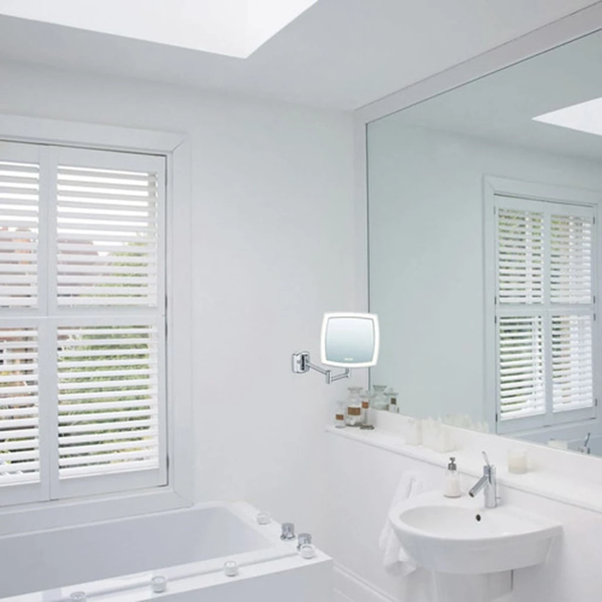 Beurer BS89 - Make-up Spiegel - 2-in-1 - Muurmontage - 16x16cm 4 Beurer BS89 - Make-up Spiegel - 2-in-1 - Muurmontage - 16x16cm - Afbeelding 2