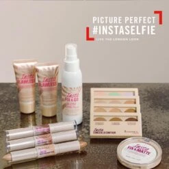 Rimmel London Insta Fix & Matte Make-uppoeder - 01 Clear -Cosmetica Korting Winkel 1200x1200 291