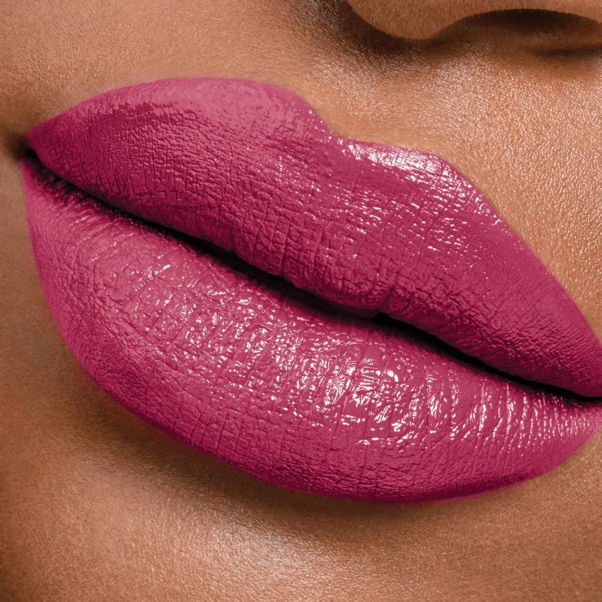 Maybelline Superstay 24h Lippenstift - 820 Berry 8 Maybelline Superstay 24h Lippenstift - 820 Berry - Afbeelding 6