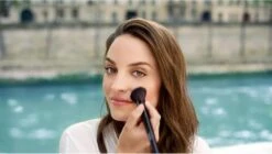 Bourjois - Delice De Poudre Bronzing Powder Browning Powder 52 16.5G -Cosmetica Korting Winkel 1200x679 1