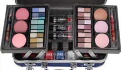 AANBIEDING! Make Up Koffer, Make-up Set, 84 Delig Schminkset 12 AANBIEDING! Make Up Koffer, Make-up Set, 84 Delig Schminkset -Cosmetica Korting Winkel 1200x695 3