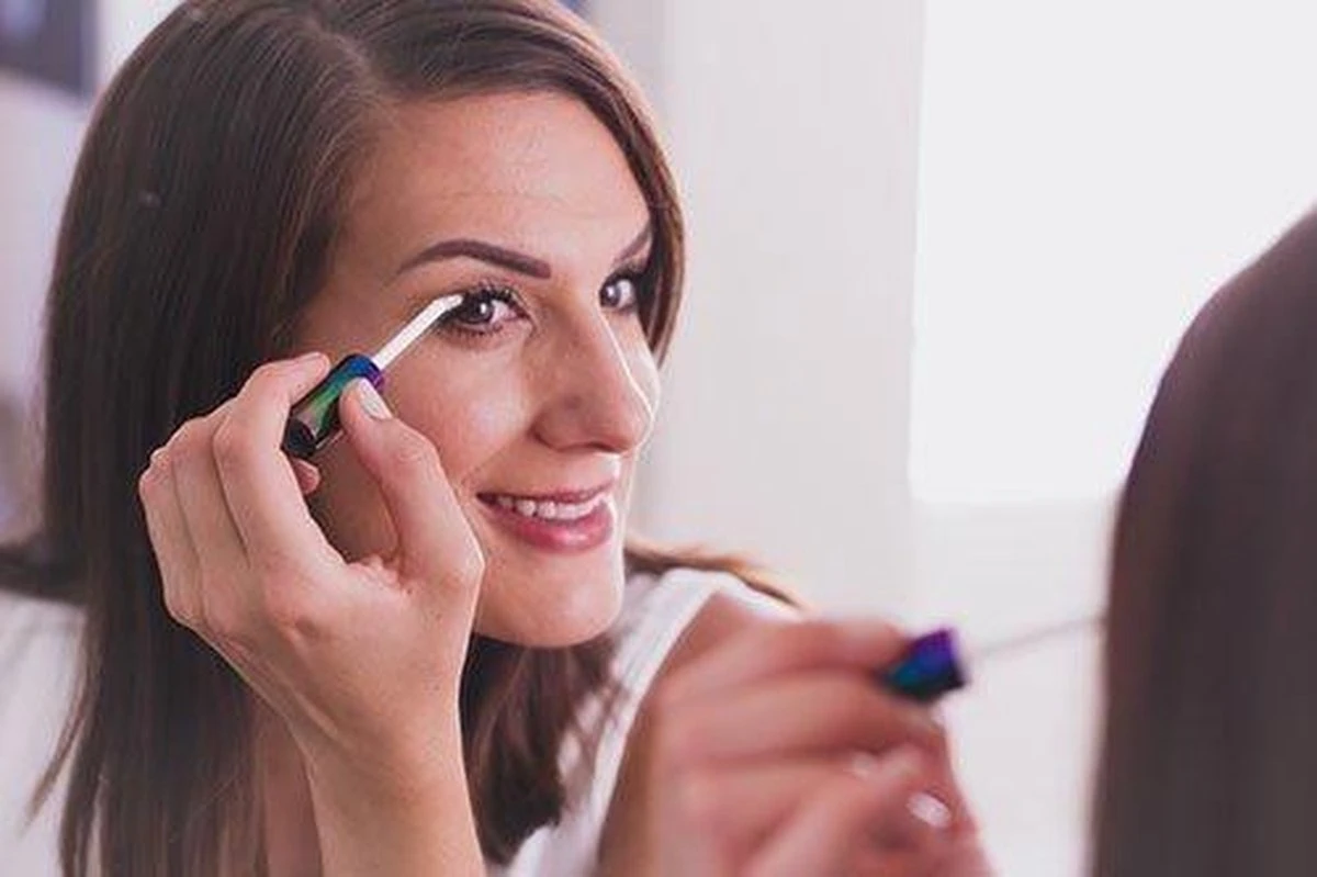 Refectocil Lash & Brow Booster Wimperserum - 6 Ml 4 Refectocil Lash & Brow Booster Wimperserum - 6 Ml - Afbeelding 2