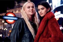 Rimmel London Lasting Finish Foundation - 103 True Ivory -Cosmetica Korting Winkel 1200x800 2