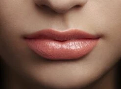 L'Oréal Paris Color Riche Shine Lippenstift - 656 Beige In The City -Cosmetica Korting Winkel 1200x889 2