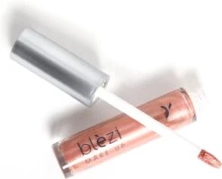 Blèzi® Lip Fix 03 Pure Nude - Lipstick - Lippenstift Langhoudend - Nude Licht Roze -Cosmetica Korting Winkel 1200x968 4