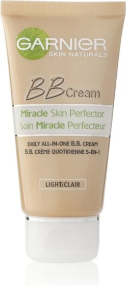 Garnier SkinActive - BB Cream Classic Light 5-in-1 Dagverzorging - 50ml - Getinte Dagcrème -Cosmetica Korting Winkel 531x1200 1