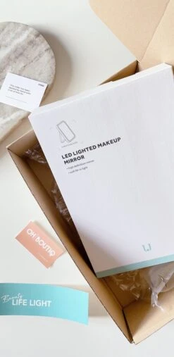 Jordan & Judy Make-upspiegel Met Verlichting - Oplaadbaar - Led Spiegel Make Up Met Touch Switch - Staand Spiegel -Cosmetica Korting Winkel 585x1200 5