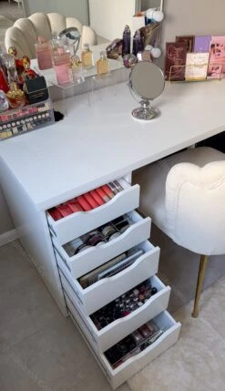 Jumanah® Collections - "Sorted" Large Lip Set - Make Up Organizer - Ladeverdeler - Lade Organizer - Transparant - Acryl - Kunststof - Ikea Alex 5 Ladeblok -Cosmetica Korting Winkel 691x1200 3