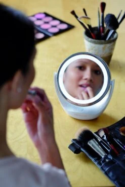 Medisana CM 835 Cosmetica Spiegel -Cosmetica Korting Winkel 799x1200 12