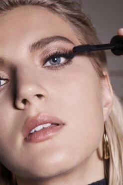 Max Factor False Lash Effect Mascara - Zwart -Cosmetica Korting Winkel 800x1200 20