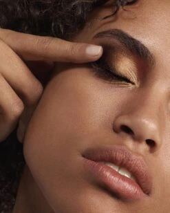 L’Oréal Paris Color Queen Oilshadow Oogschaduw - 33 Extra - Goud -Cosmetica Korting Winkel 963x1200 3