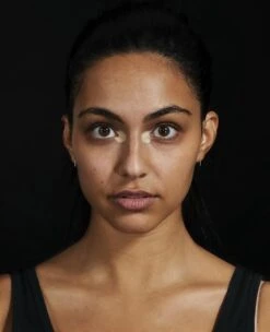 Maybelline Master Camo Correcting Pen Concealer - 40 Yellow -Cosmetica Korting Winkel 975x1200